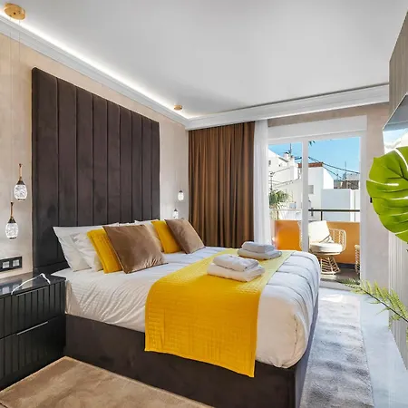 Lägenhetshotell A&r Luxury 3*