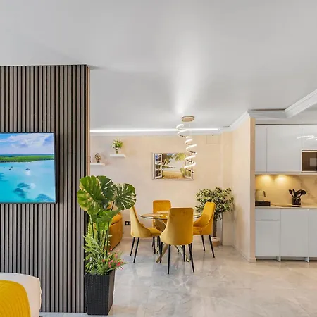 Lägenhetshotell A&r Luxury Torrevieja
